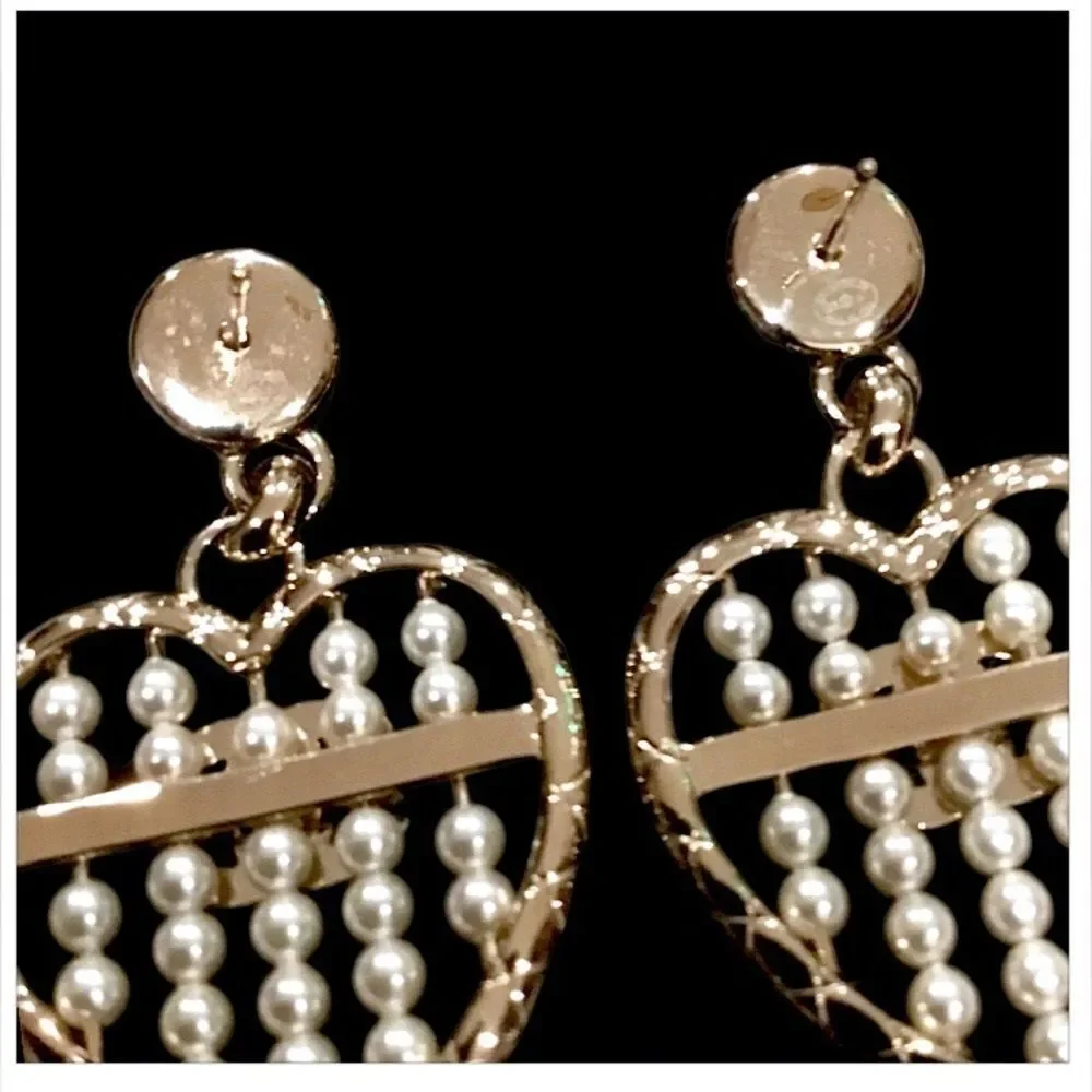 CHANEL Gold Heart Earrings with Pearl and diamond Accents
